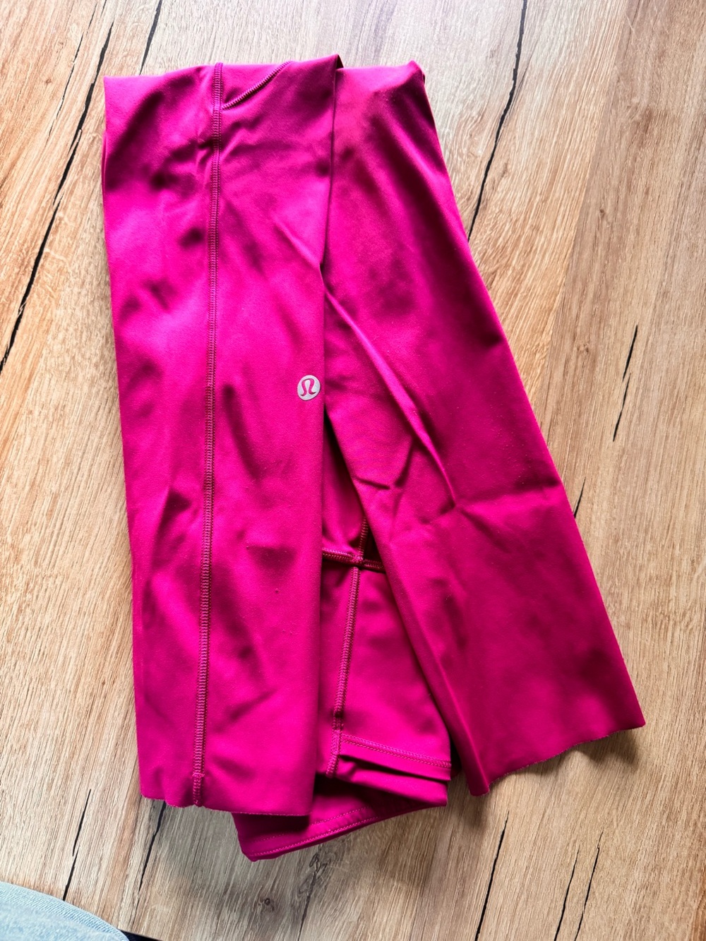 Burgundy lululemon leggings size 0. 21 inch inseam.